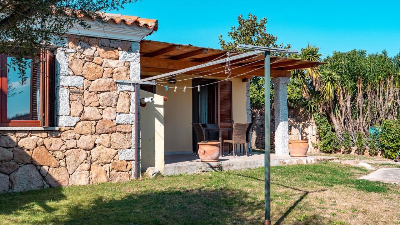 Villetta Con Giardino A Budoni Exteriér fotografie