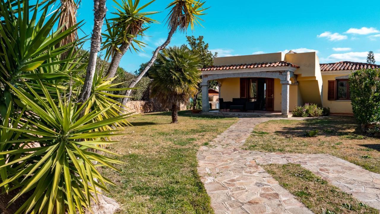 Villetta Con Giardino A Budoni Exteriér fotografie